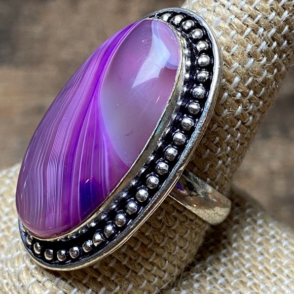 New Purple Striped Agate Silver Overlay Ring Size 9.75 Adjustable - Picture 4 of 5
